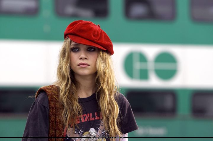Revisiting The Wild And Mysterious Past Of Iconic Noughties It Girl, Mary-Kate Olsen