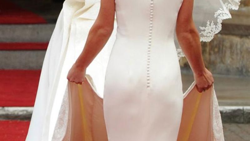 Pippa Middleton’s Ass Shot Recreated With Crumpets