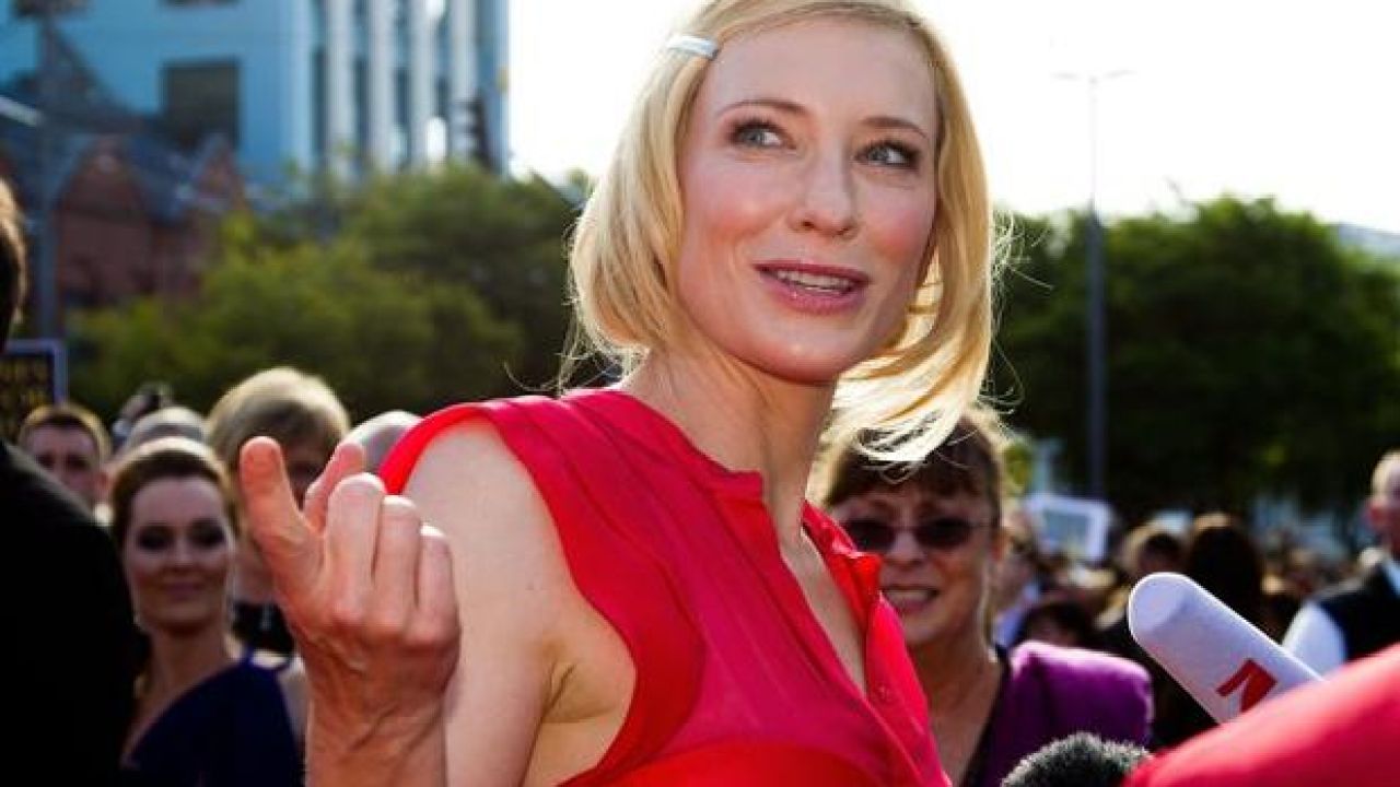 Blanchett, Rush Take Out Major Theatre Prizes