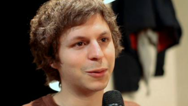 Michael Cera Discusses His New Movie in Chile, Arrested Development and Mitch Hurwitz’s Writing Advice