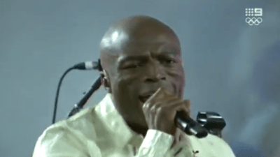 Seal Brings Some “Crazy” To The State Of Origin