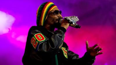 Snoop Dogg is Quite Serious About Becoming Snoop Lion