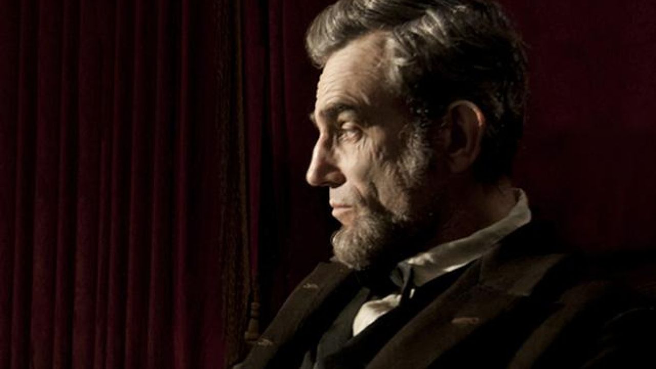 Trailer: Daniel Day Lewis Gives Convincing Beard As ‘Lincoln’