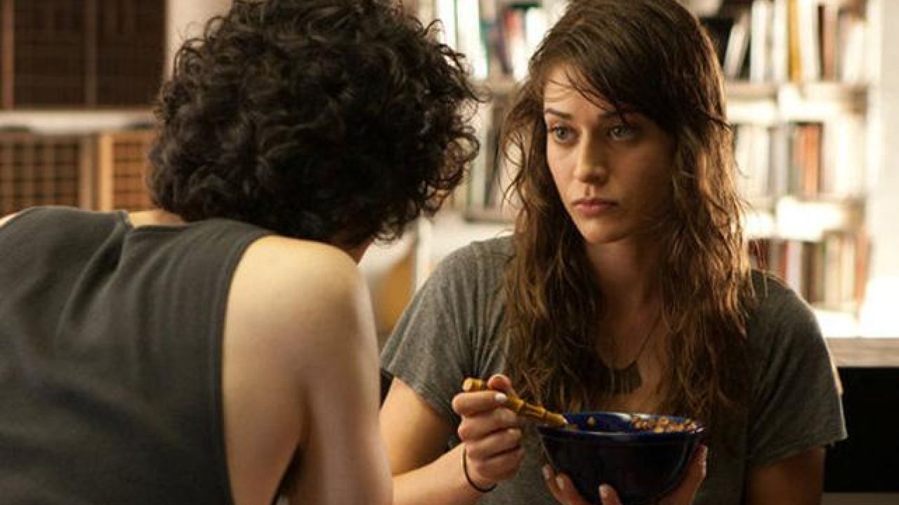 Save The Date Trailer: Alison Brie & Lizzy Caplan Engage Indie Bachelorettes