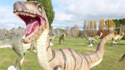 Police On Lookout For Cumbersome Fibreglass Dinosaur Stolen From Museum