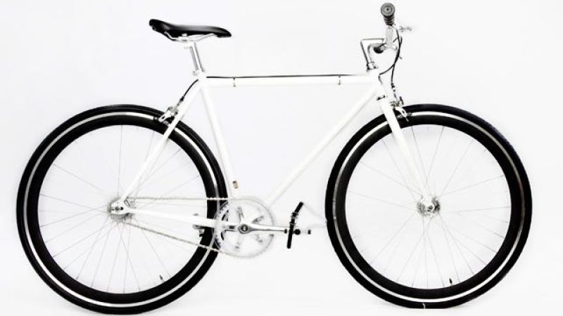 Win A Dope Fixie To Laud The DVD Release Of ‘Weeds’ Season 7