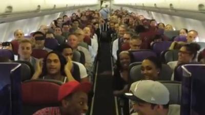 The Cast Of The Lion King Sing ‘The Circle Of Life’ On A Plane