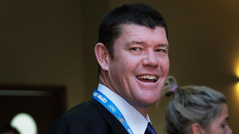 James Packer and Nine CEO David Gyngell Engage In Fisticuffs, Choke Each Other In Street Brawl