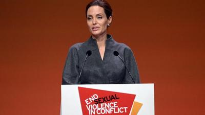 Angelina Jolie Will Visit Asylum Seekers On Nauru For The UN