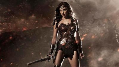 Zack Snyder Reveals Wonder Woman Costume And It’s… Brown