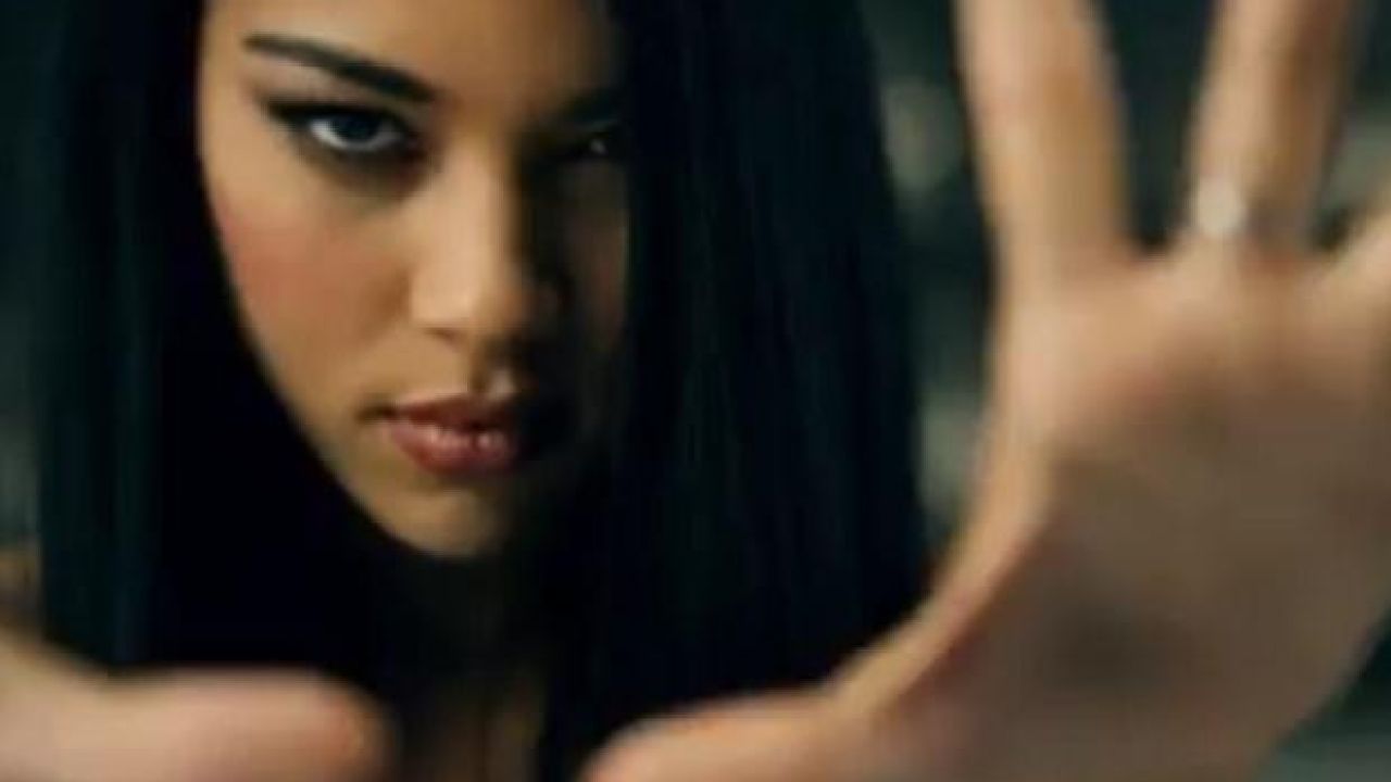 Here’s Your Very First Glimpse of the Aaliyah Biopic