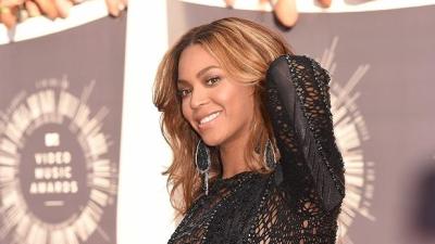 It Took An Army to Prep Beyoncé’s Flawless VMAs Show