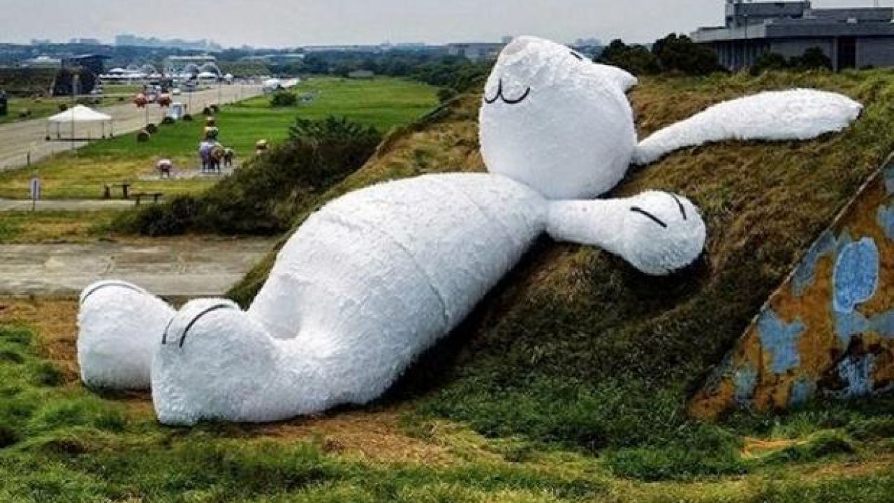 Giant Rabbit Sculpture Meets Tragic, Fiery Death in Taiwan