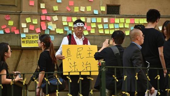 Hong Kong House In Sydney Is Covered With Post-It Notes In Solidary Of Protests