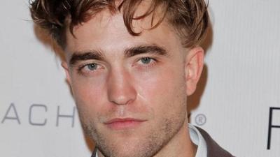 Robert Pattinson’s New Hair Makes us Feel All Funny