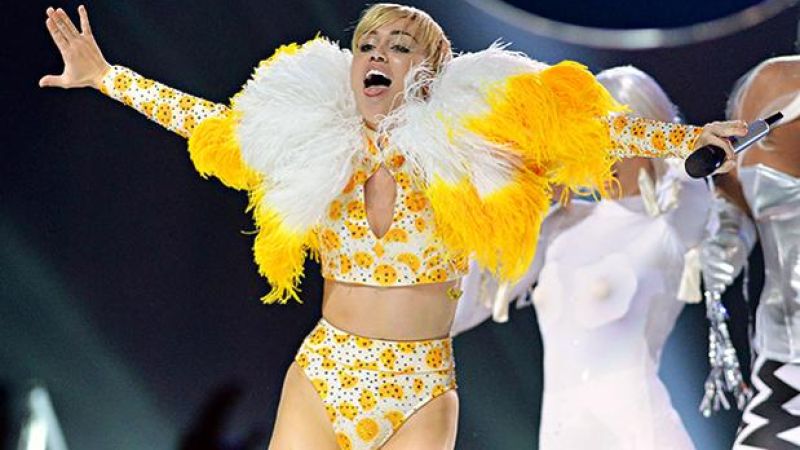 Miley Cyrus Joins Instagram ‘Niptivism’ Movement With Topless Photo