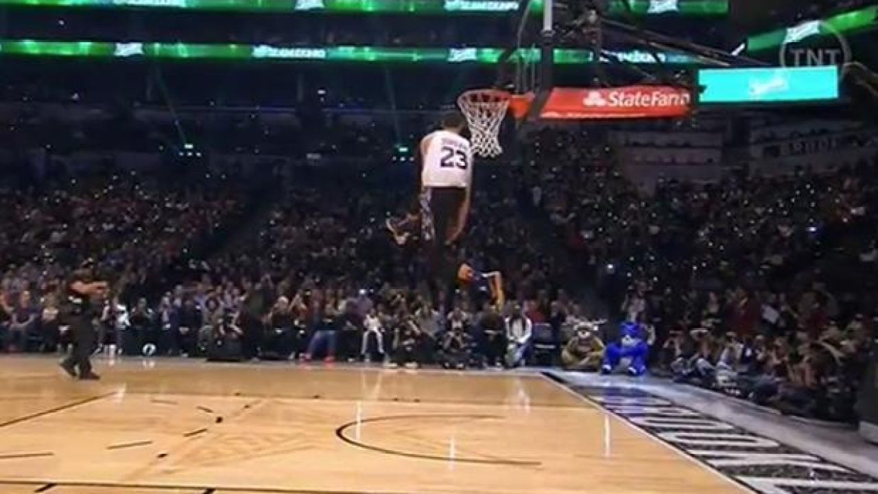 Teenager Zach LaVine Set Fire To The NBA All-Star Dunk Contest