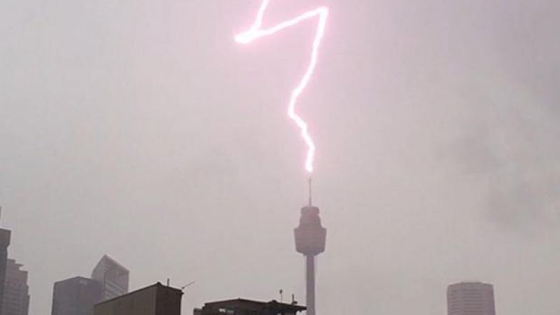 Sydney Tower Cops Instantly Iconic Lightning Strike During Mother Of Storm