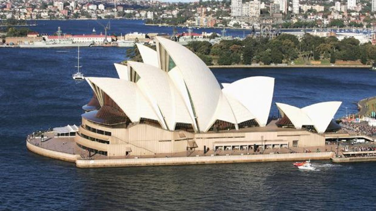 BREAKING: Sydney Opera House Evacuated, Police Operation Under Way