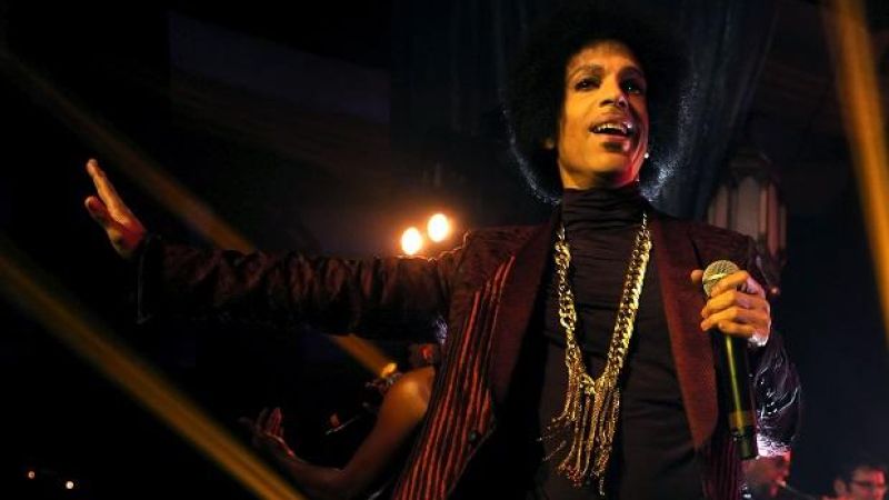 Prince Gifts Us Mortals With Dates, Venue Info For His Surprise Tour