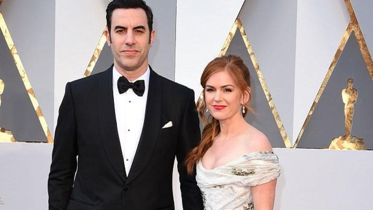 WATCH: Isla Fisher Smuggled The Ali G Costume Into The Oscars In Her Undies