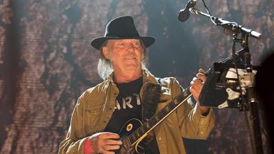 Hilarious Ledge Uses Petition To Get Neil Young To Change Name To Neil Old