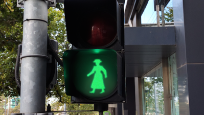 Melbs Walk Signal To Become Shining Tribute To VIC’s 1st Female Councillor