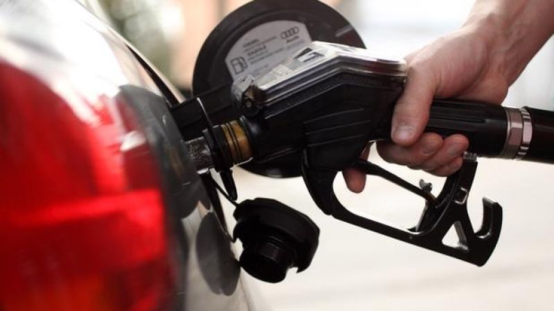 Dutch Pollies Want To Ban All Sales Of Petrol & Diesel Powered Cars By 2025