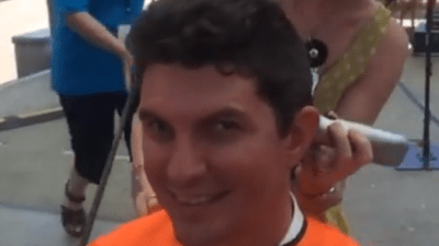 WATCH: Scott Ludlam Sacrifices His A+ Mane For The World’s Greatest Shave