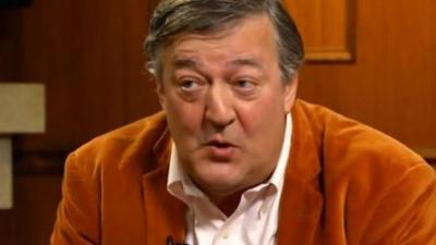 Stephen Fry Ruins Everything By Telling Rape Victims To “Grow Up”