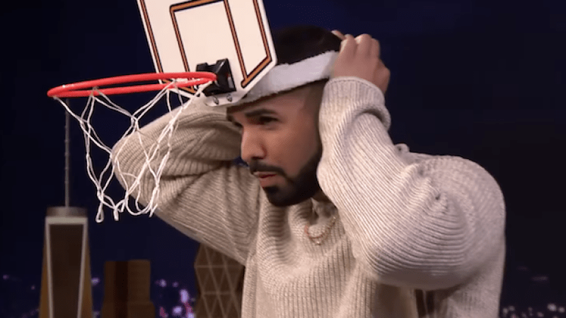 WATCH: Drake Knows How To Internet, 360° Dunks His Mini-Meme On ‘Fallon’
