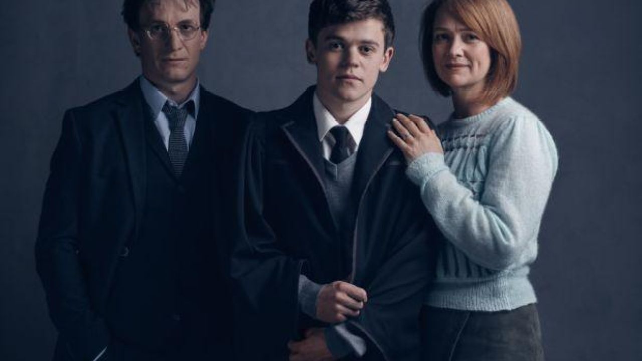 OMFG: First Pics Of Harry, Ginny & Their Fam In ‘Cursed Child’ Are Here