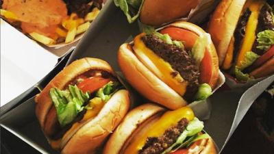 PSA: The Closest Thing We Have To In-N-Out Is Getting An Extended Pop Up