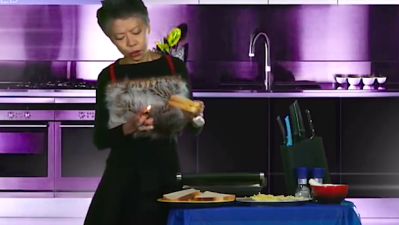 WATCH: Lee Lin Will Hurt Us If We Don’t Share Her Toastie Recipe Help