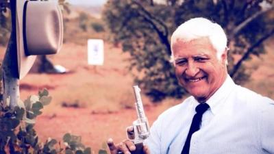 Bob Katter Is Copping It For His Weird Murder Ad But He’s Not Sorry ‘Bout It