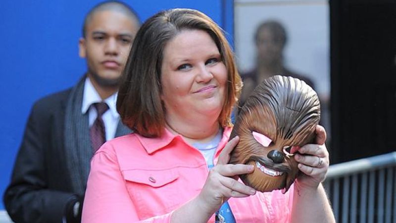 The ‘Chewbacca Mom’ Is Now Charging $20 A Pop For Autographs, Apparently
