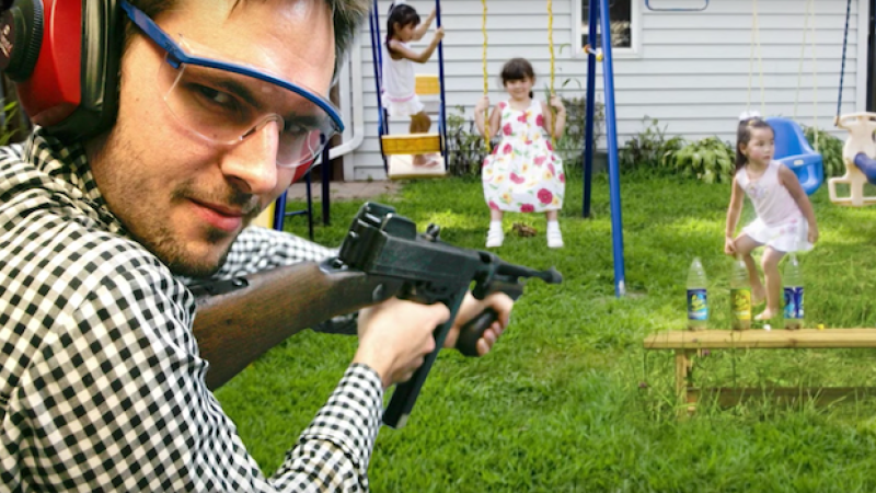 Aussie Photog Legend Becomes Accidental Face of Backyard US Gun Violence