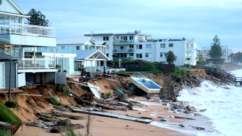 Collaroy Resident Deadset Suing Council & Real Estate Over Storm Damage