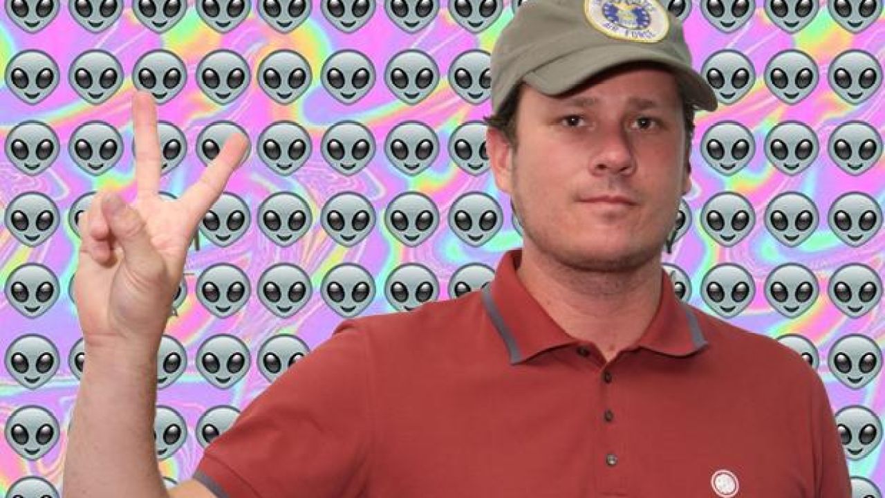 Tom DeLonge Says He Quit Blink To Teach Us The Truth About Alien Invasions