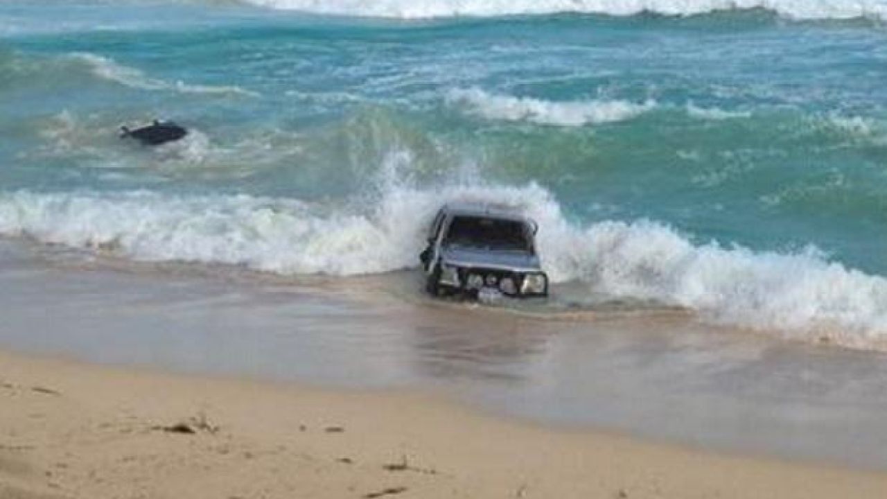 WATCH: The Sea Claims Utes As Her Own After WA Drivers Misjudge The Tide