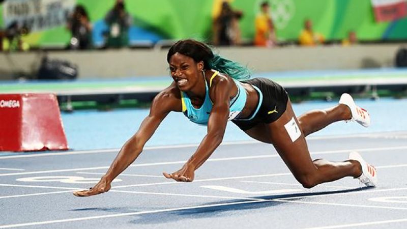 The Winner Of The 400m Finished Her Race With A Gold Medal Faceplant