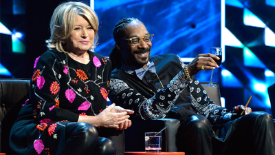 Unexpected Snoop Dogg Update: He’s Hosting A Cooking Show W/ Martha Stewart