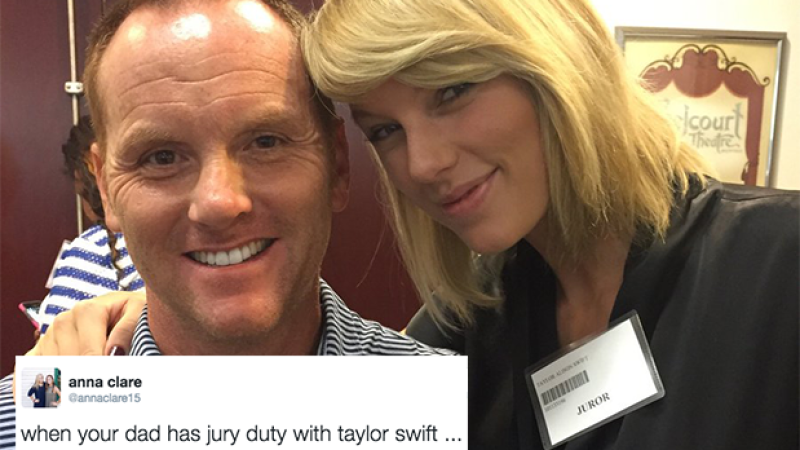 FYI: T-Swift Bailed On VMAs Because She Had Jury Duty, Not To Avoid Kanye
