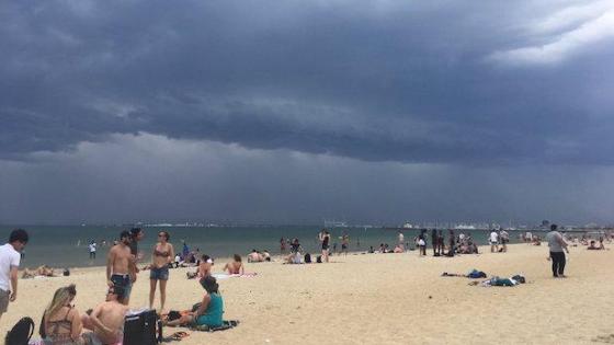 Melbs Topped Off Its Blisteringly Hot Day With A Pearler Of A Thunderstorm
