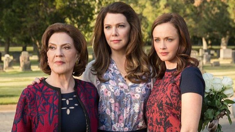 ‘Gilmore Girls’ Fans Aren’t Coping With The Show’s Final Four Words