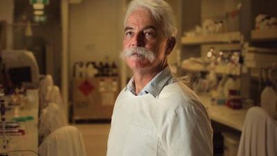 Spinal Injury Research Pioneer Alan Mackay-Sim Named Australian Of The Year