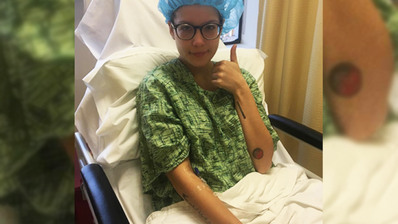 Total Legend Halsey Speaks About Agonising Endo Surgery in Inspiring Insta