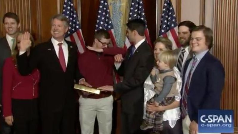 WATCH: U.S. Pollie’s Nerdo Son Gets Caught Mid-Dab During Official Photo