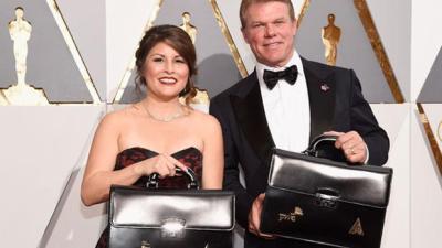 Accountants In Oscars Mix-Up Barred From Awards As Damning Pics Emerge