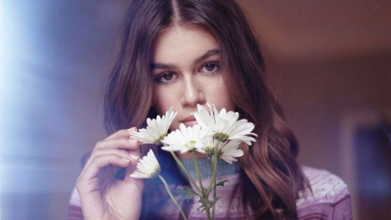 Kaia Gerber Is Srs Levels Of Dreamy In The New Marc Jacobs ‘Daisy’ Campaign